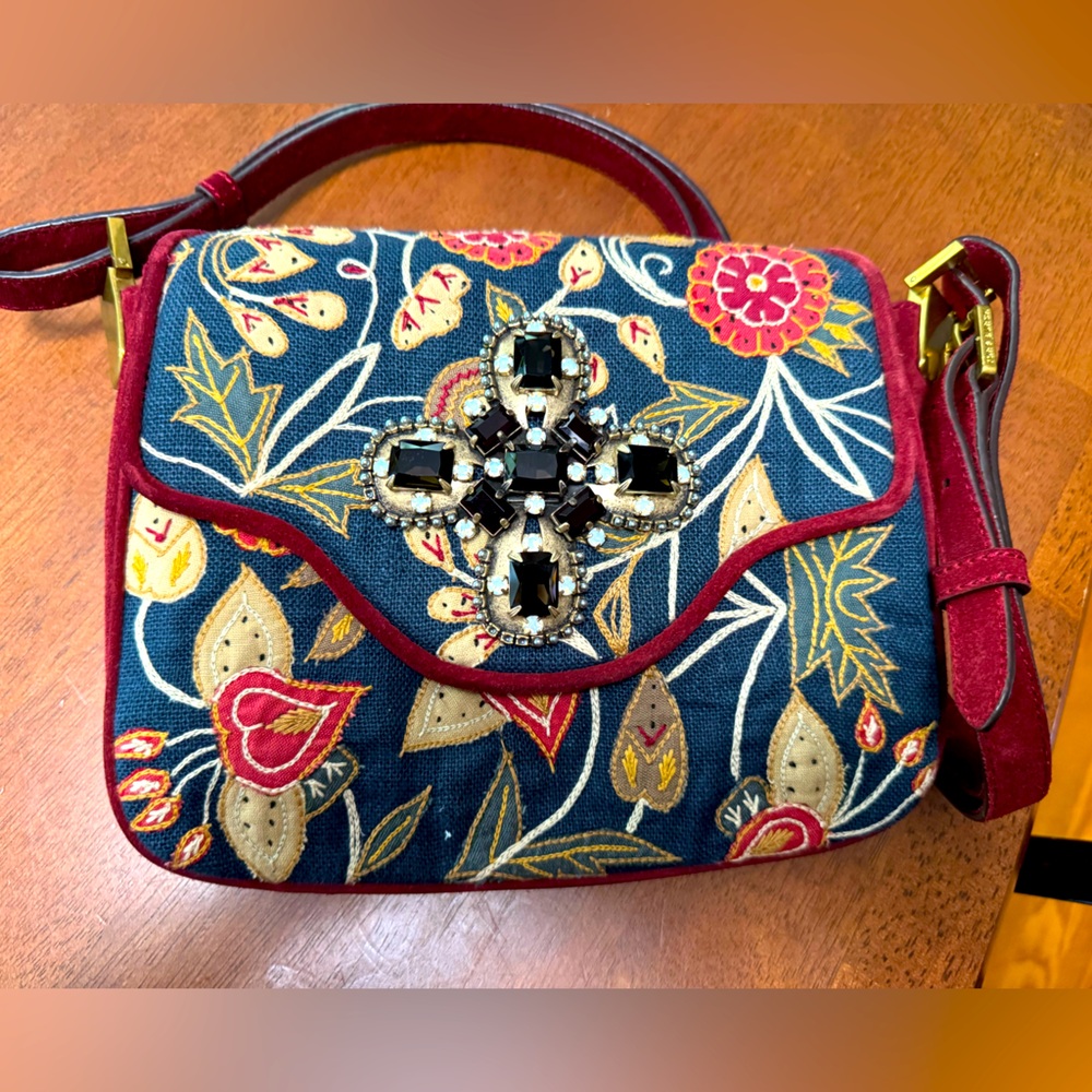 Tory Burch Elegant Floral Embellished Crossbody Bag